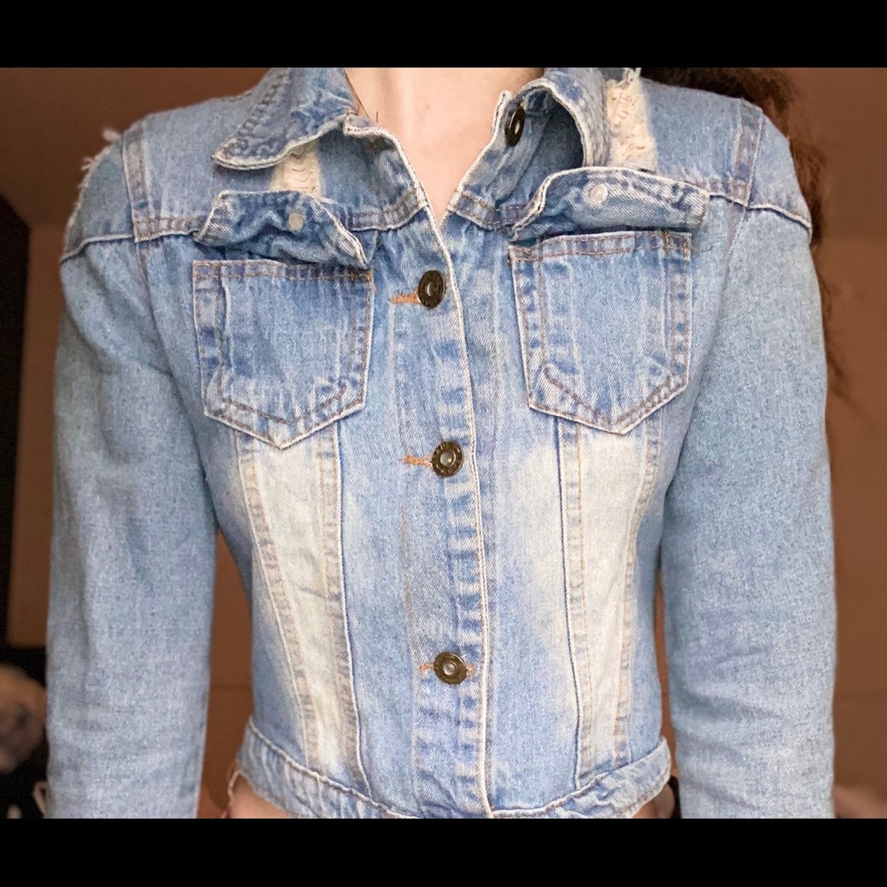 denim button up jean jacket from forever 21! - Picture 2 of 3